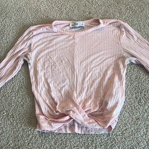 hollister size small long sleeve never worn
